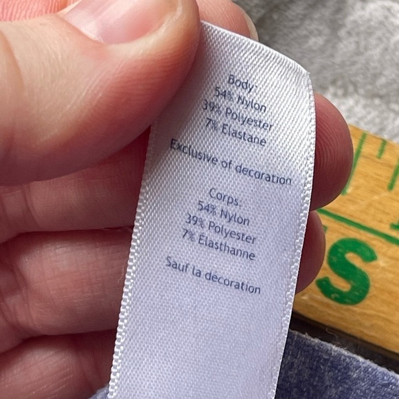 Ivivva lululemon on the move kids athletic long sleeve twist know top - Picture 4 of 7